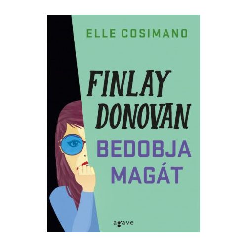 Finlay Donovan bedobja magát